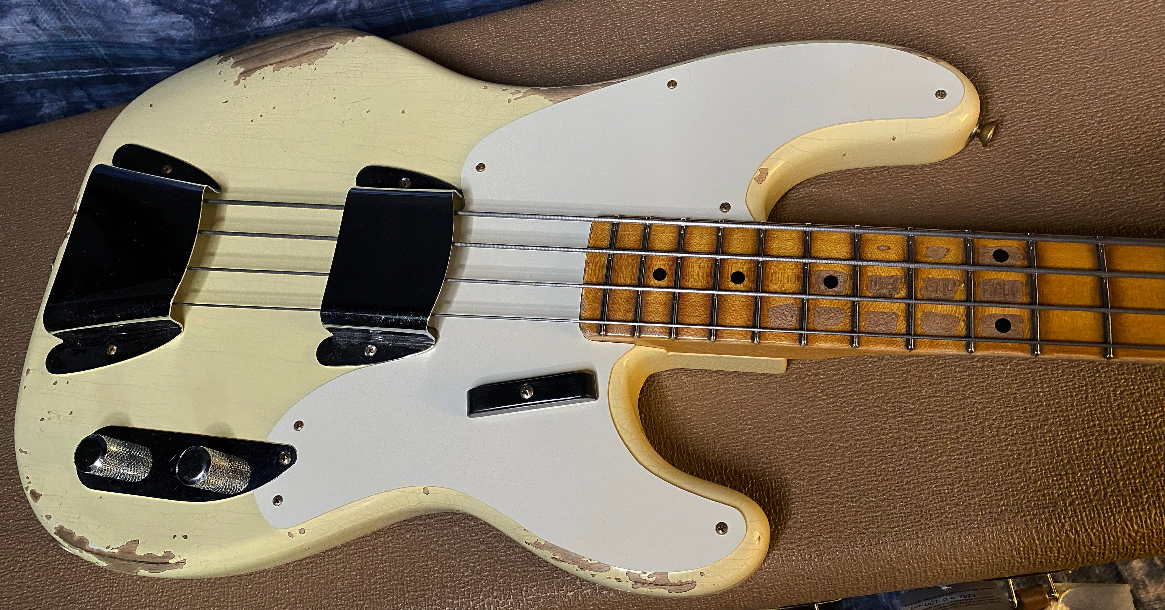 NEW!! 2024 Fender Custom Shop '55 Precision Bass Relic - Vintage White - 8.8 lbs Authorized Dealer! G03416