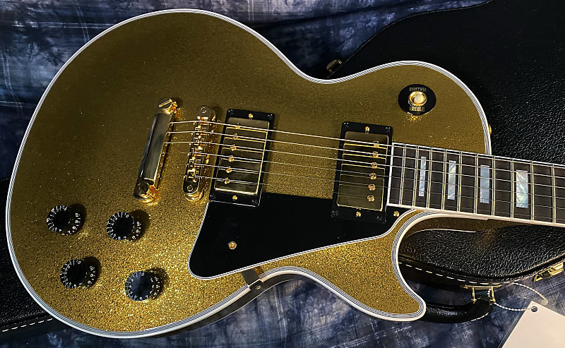 NEW! 2024 Gibson Dealer Select Custom Ordered Custom Shop Les Paul Custom - Large Flake Gold Sparkle - Authorized Dealer - 10 lbs - G03862