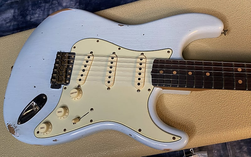 NEW ! 2024 Fender Custom Shop Limited-edition '63 Stratocaster Relic - Super Faded Aged Sonic Blue - Authorized Dealer - 7.9lbs - Serial #CZ580116