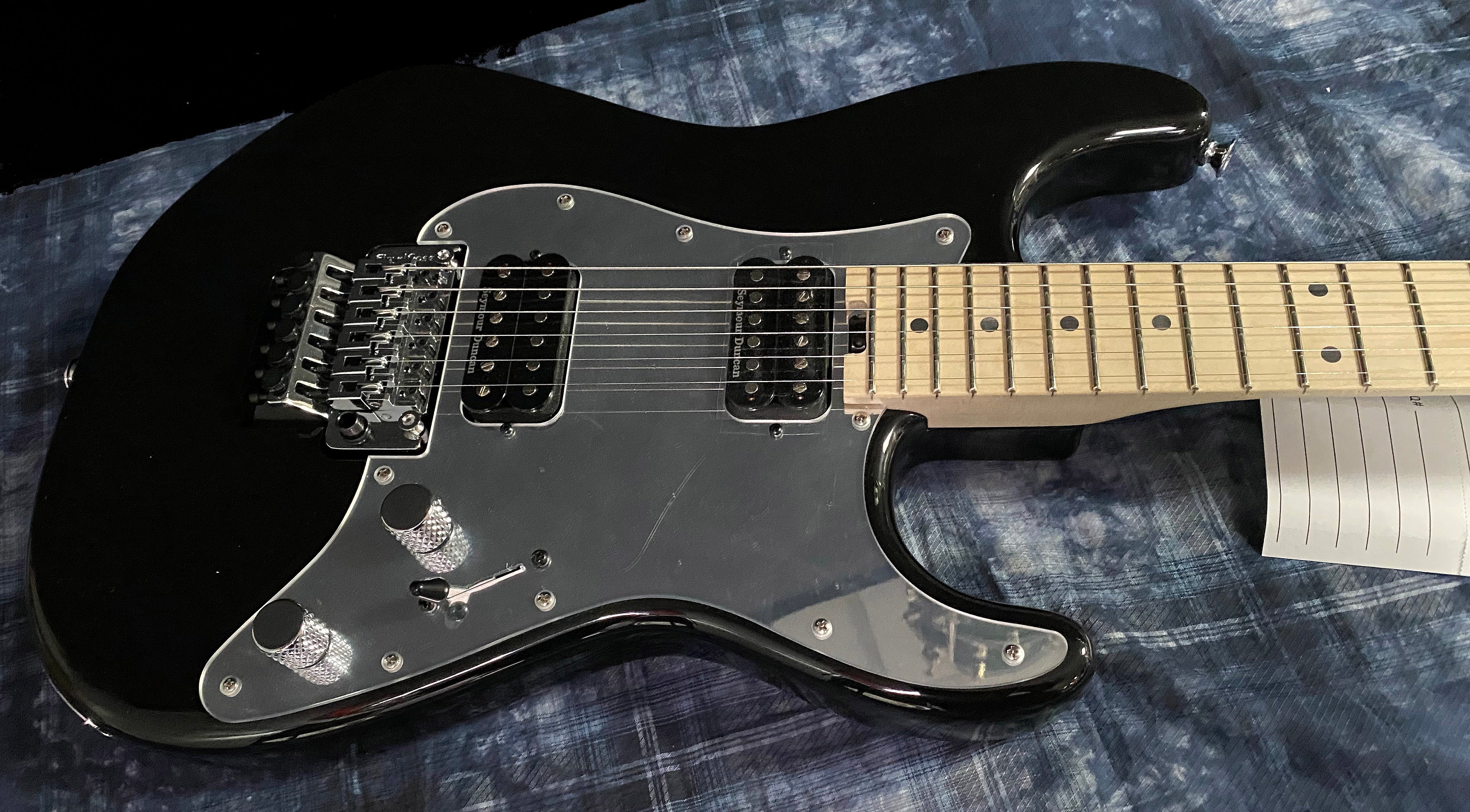 2023 Charvel Pro-Mod So-Cal Style 1 HH FR - Floyd Rose - Gloss Black Mirrored Pick-Guard - Authorized Dealer - SAVE!