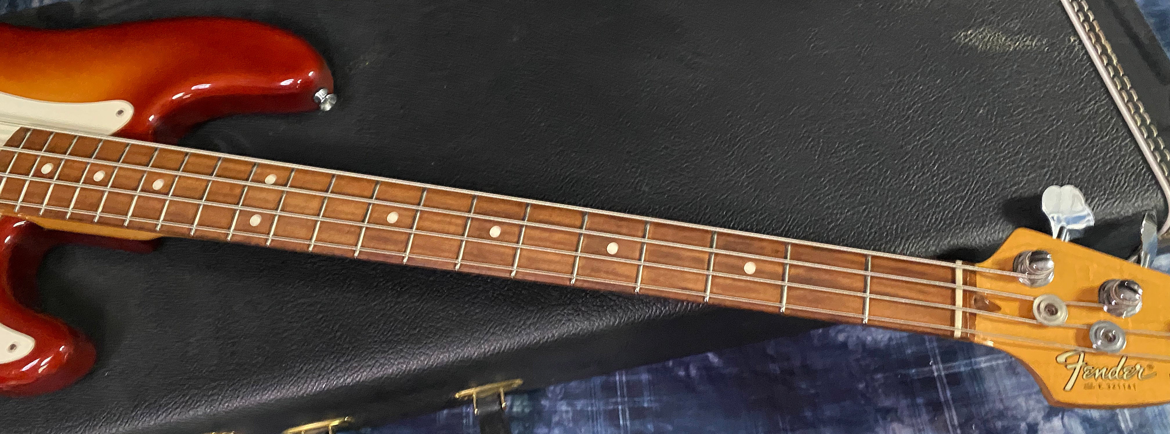 1983 Fender USA Precision Bass - Sienna Sunburst - Only 8.1lbs! Hardshell Case - From Our Vault!