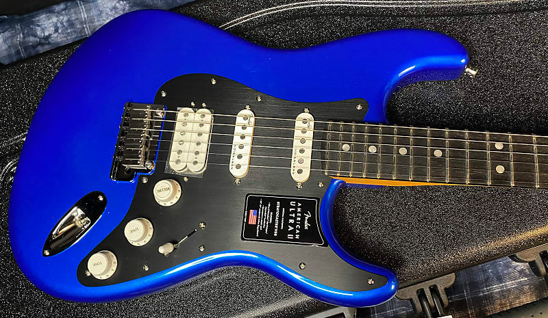 NEW! 2024 Fender American Ultra II Stratocaster HSS - Ebony Fretboard - Noble Blue - Authorized Dealer - In-Stock! 8lbs - G03985