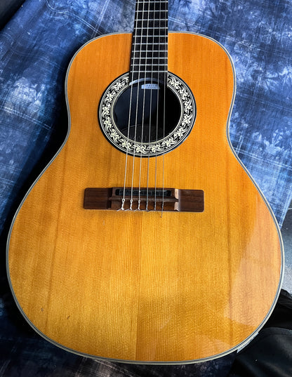 Ovation 1624-4 Acoustic Electric Classical 1973 - W/OHSC - Super Rare!!