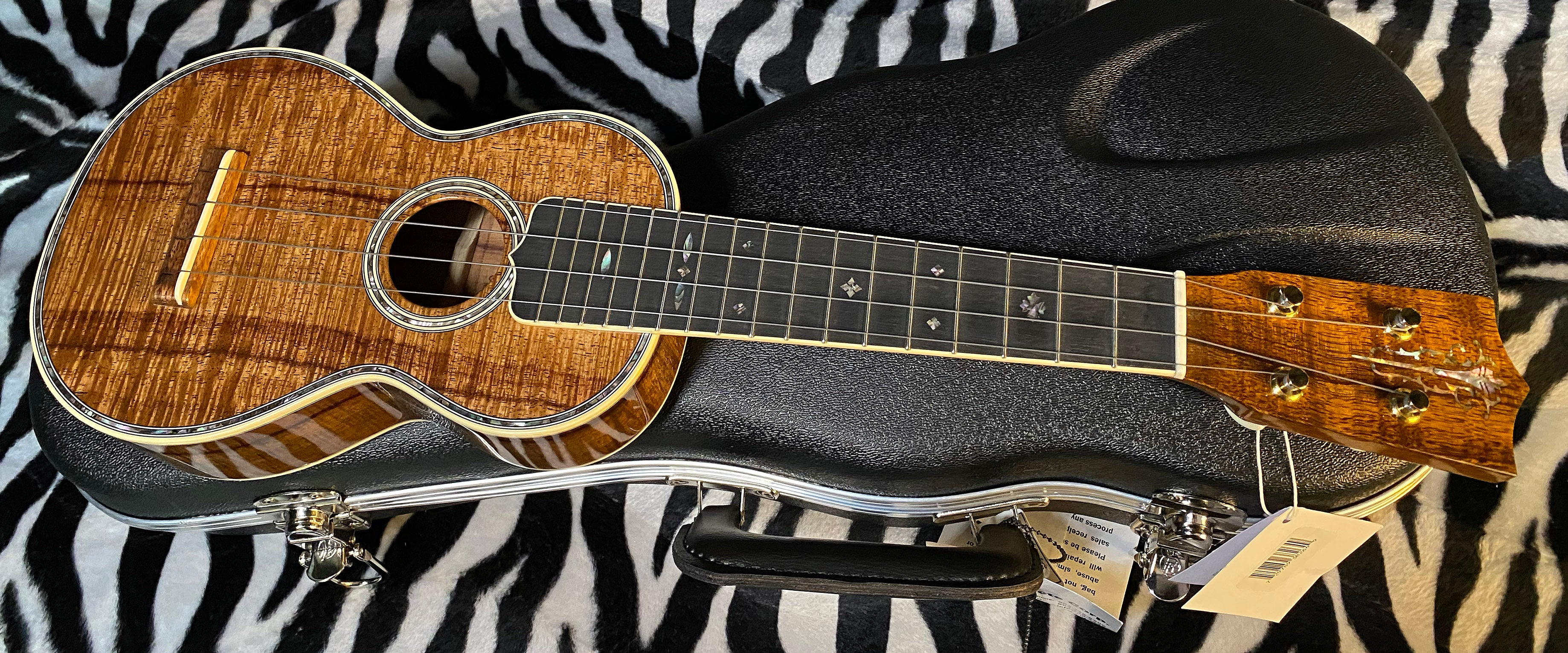 NEW ! 2024 Martin 5K Ukulele - AAA Flamed Koa - Abalone Inlays - Ebony Fretboard - Authorized Dealer - Super RARE - In-Stock! G02516