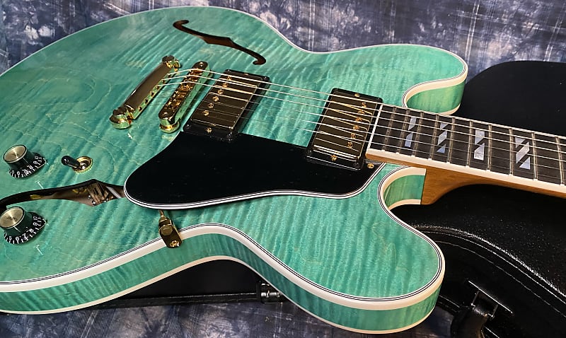 NEW ! 2024 Gibson ES Supreme - Seafoam Green - Authorized Dealer - 8.1 lbs - G04167