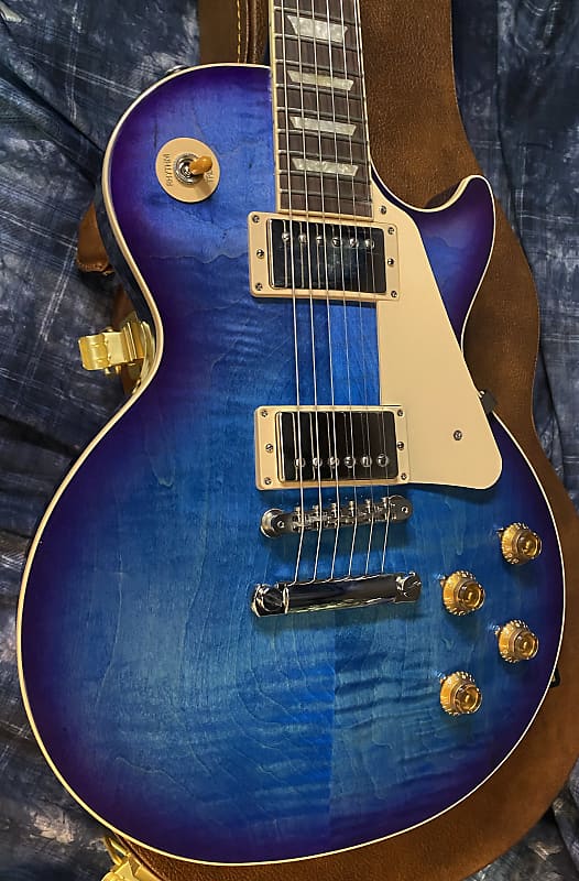 NEW! 2024 Gibson Les Paul Standard '50s Blueberry Burst - Only 8.8 lbs - Authorized Dealer - G04193