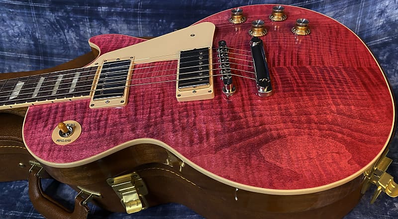 NEW!! 2024 Gibson Les Paul Standard '60s - Translucent Fuchsia - Killer Wide Crazy Curly Chevron Flame - Hand Picked Top - Authorized Dealer - 9lbs - G03777