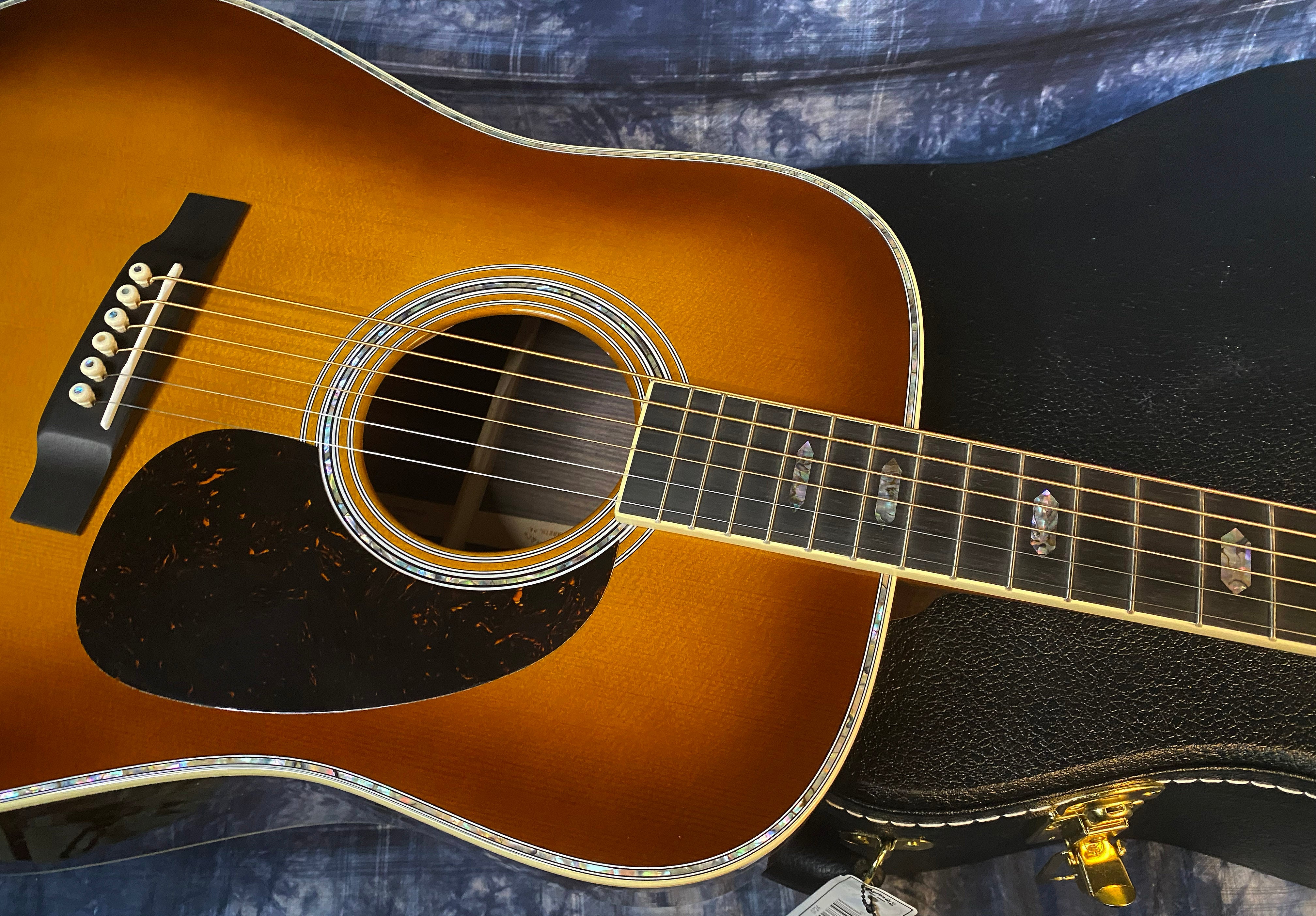 NEW ! 2024 Martin D-41 Acoustic Guitar - Ambertone Finish - Authorized Dealer - Warranty - In-Stock! 4.65 lbs - G03560