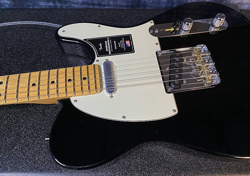 NEW! 2024 Fender American Professional II Telecaster - Black Finish - Only 7.5 lbs - Authorized Dealer - G04084