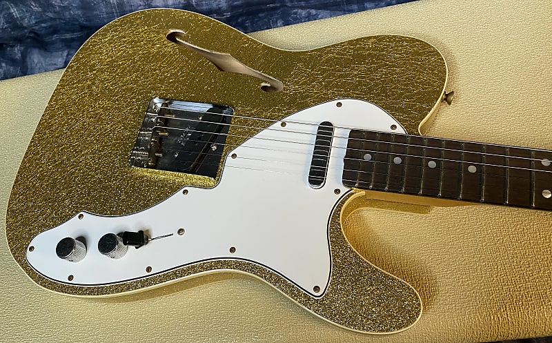 NEW ! 2024 Fender Custom Shop Limited Edition '60s Custom Telecaster Thinline Relic - Gold Sparkle - Authorized Dealer - Handwound Pick-Ups - Matching Peg Head - Only 6.25 lbs! RARE! G03919