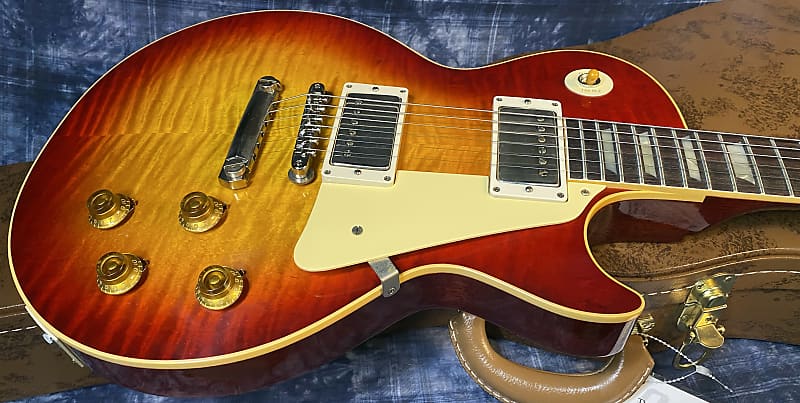 NEW ! 2024 Gibson Custom Shop 1959 Les Paul Factory Burst - Authorized Dealer - Hand Picked Monster Flame / Quilt Top ! WOW - VOS - 8.7 lbs - G03719