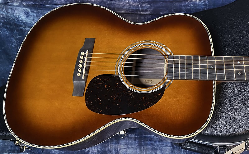 NEW! 2024 Martin 00028 Ambertone Acoustic Guitar - Authorized Dealer - Only 4.2 lbs - G03742