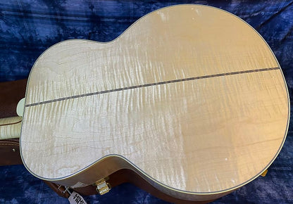 BRAND NEW ! 2024 Gibson SJ-200 J-200 Original Antique Natural 4.8 lbs - Authorized Dealer - Beautifully Flamed Back & Neck! G03908