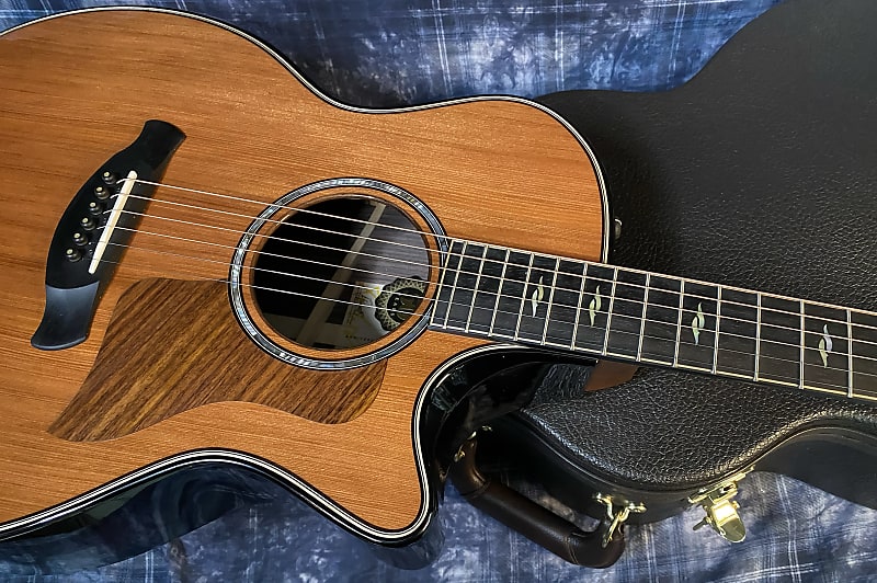 NEW ! 2024 Taylor 50th Anniversary 814ce Builder's Edition Grand Auditorium Acoustic-Electric Guitar - Sinker Redwood Top - Authorized Dealer - 5 lbs - G04102