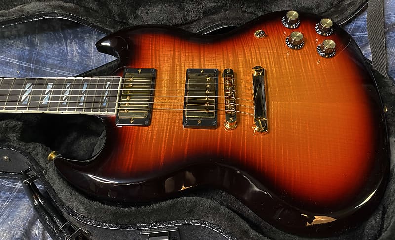 BRAND NEW ! 2024 Gibson SG Supreme - Fireburst (Dark Fireburst)- Super Fine Killer Flame Top! Only 7.55 lbs - Authorized Dealer - G03803