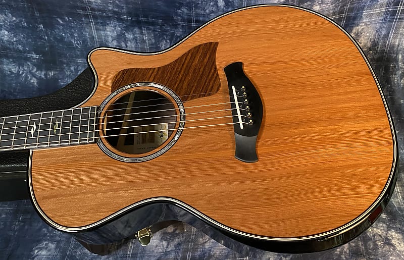 NEW ! 2024 Taylor 50th Anniversary 814ce Builder's Edition Grand Auditorium Acoustic-Electric Guitar - Sinker Redwood Top - Authorized Dealer - 5 lbs - G04102