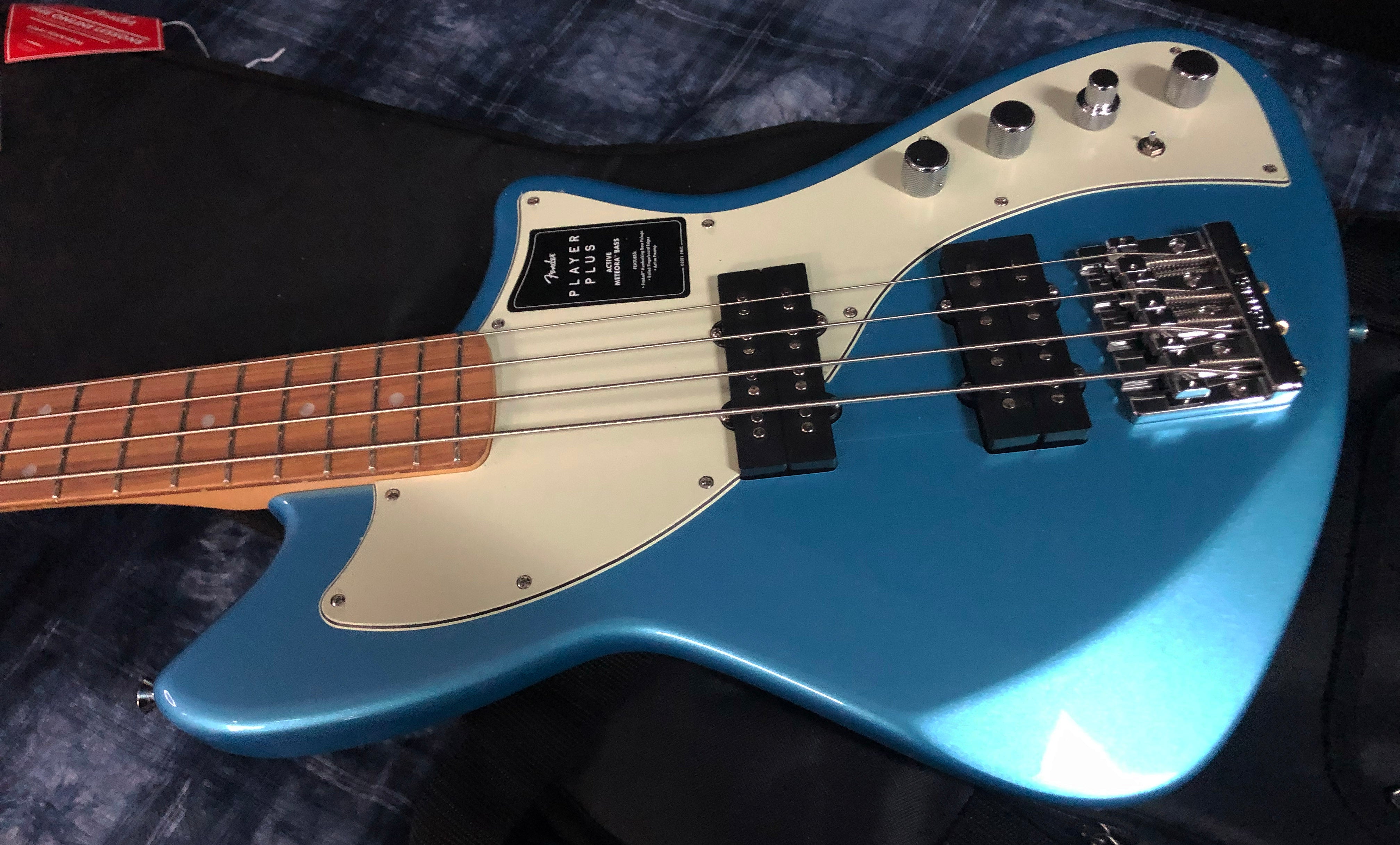 MINT! 2022 Fender Player Plus Active Meteora Bass - Opal Spark - Authorized Dealer  9.5lb - SAVE BIG