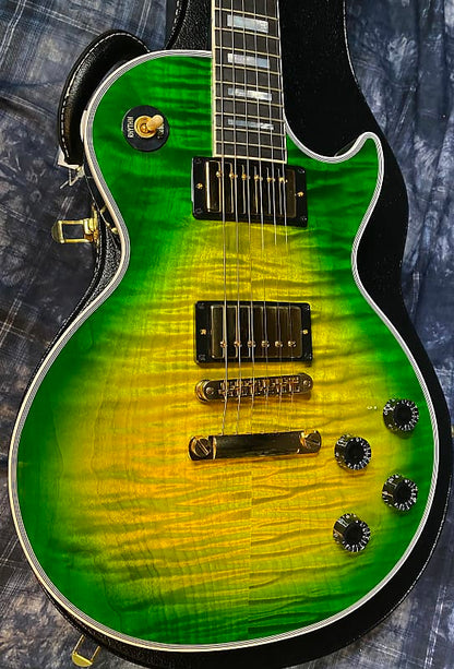 NEW! Gibson Custom Shop Les Paul Custom - Dealer Select - Authorized Dealer - Iguana Burst Quilt / Flame Top - Super RARE! 9.75 lbs - G03952