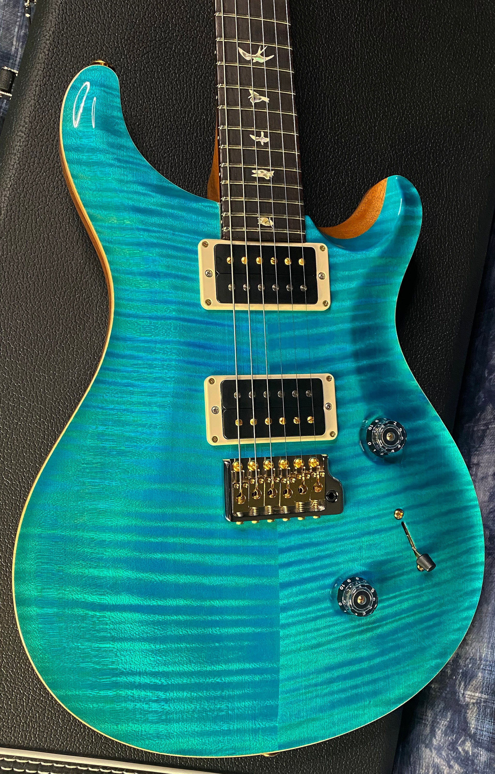 NEW! 2024 PRS Custom 24 - Paul Reed Smith - 10-Top ! Incredible Flame Top - WOW - Carroll Blue Finish - Authorized Dealer - 7.55 lbs - G03076