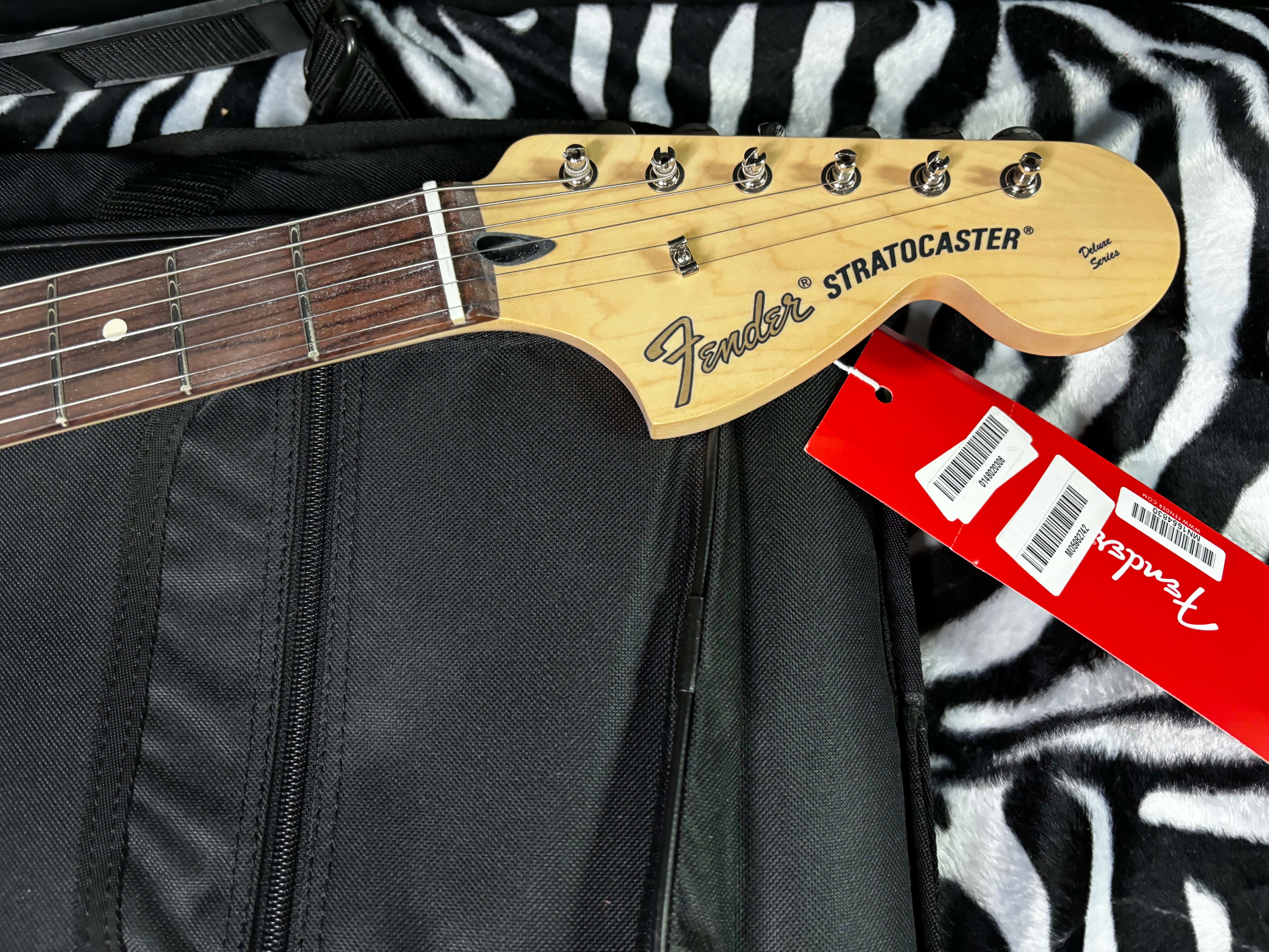 New 2023 Fender Limited Edition Tom DeLonge Signature Stratocaster Black 7.75lbs- Authorized Dealer- In Stock! G01841