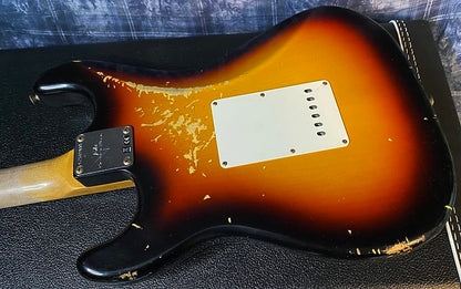 NEW ! 2024 Fender Custom Shop 1960 Stratocaster Heavy Relic Electric Guitar - Aged Sunburst - Authorized Dealer - 7.9 lbs - G04091