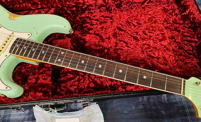 NEW! 2023 Fender Custom Shop 67 Heavy Relic Stratocaster - Handwound PU's - Authorized Dealer - Surf Green Over Aged 3-Tone Sunburst - 7.9 lbs - Matching Peg-Head