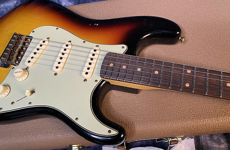 NEW ! 2024 Fender Custom Shop Limited Edition 1960 Stratocaster Journeyman Relic - Aged Olympic White AAA Rosewood Board - Authorized Dealer - 7.7lbs - G03934