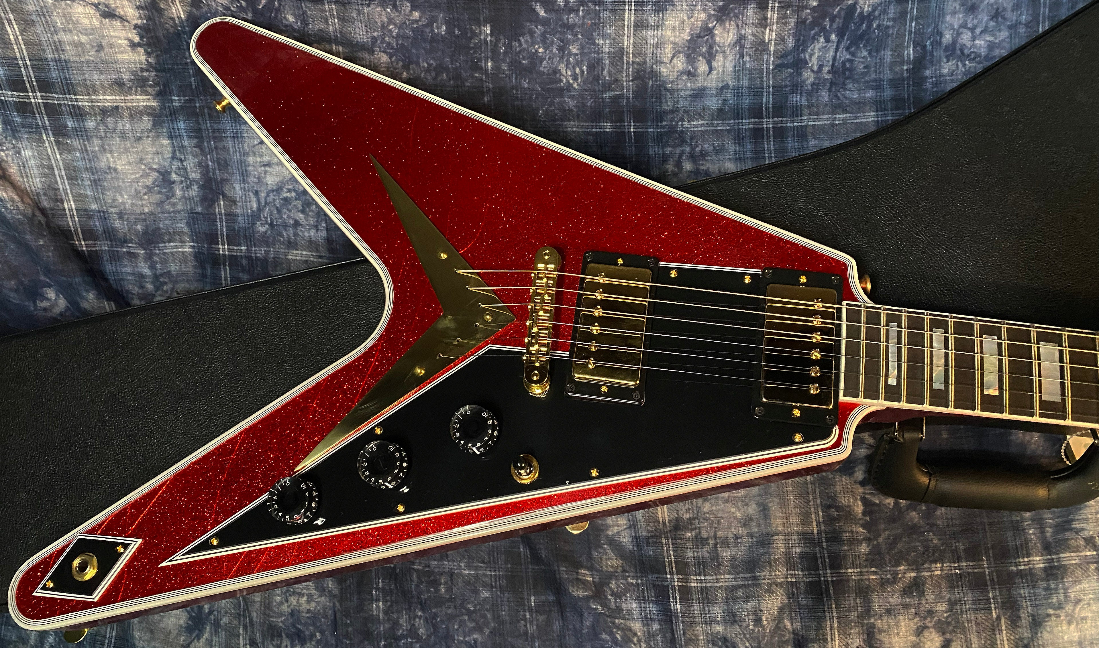 NEW! 2024 Gibson Custom Shop Flying V Custom - Red Sparkle - Ebony Board - Authorized Dealer - Ultra RARE! Dealer Select - 7.8 lbs - G04211 - BLEM SAVE!