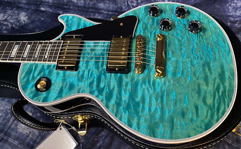 BRAND NEW! 2024 Gibson Dealer Select Custom Shop Les Paul Custom AAAAA Quilt - Aqua Blue - Authorized Dealer - WOW! Only 9.3 lbs - G03946