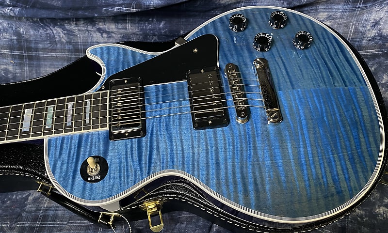 NEW! 2024 Gibson Custom Shop Les Paul Custom - Dealer Select - Authorized Dealer - Cobalt Blue Monster Flame Top - Super RARE! 9.5 lbs - G03870