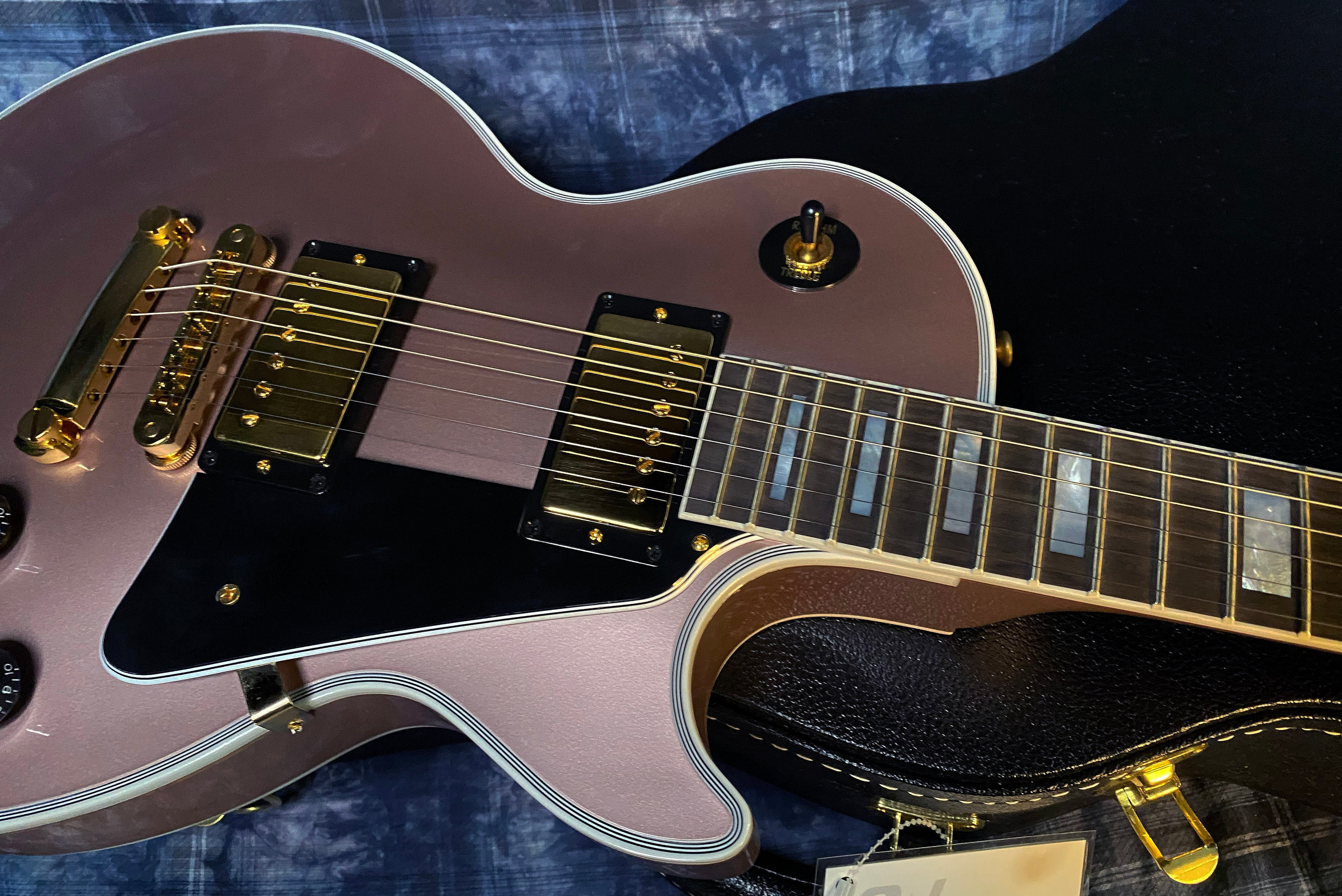 BRAND NEW! 2024 Gibson Dealer Select Custom Shop Les Paul Custom - Rose Gold Authorized Dealer - 10 lbs - G03323