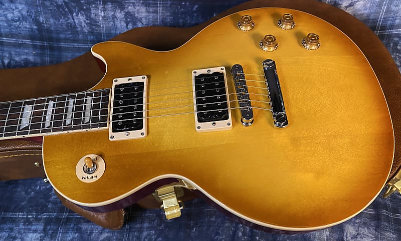 NEW ! 2024 Gibson Slash "Jessica" Les Paul Standard Electric Guitar - Honey Burst - Authorized Dealer - 9.8 lbs - G03770