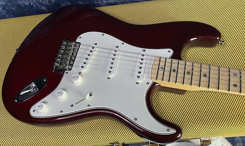 NEW ! 2024 Fender Robin Trower Signature Stratocaster - Midnight Wine Burst - Authorized Dealer - 8.3 lbs - G03155