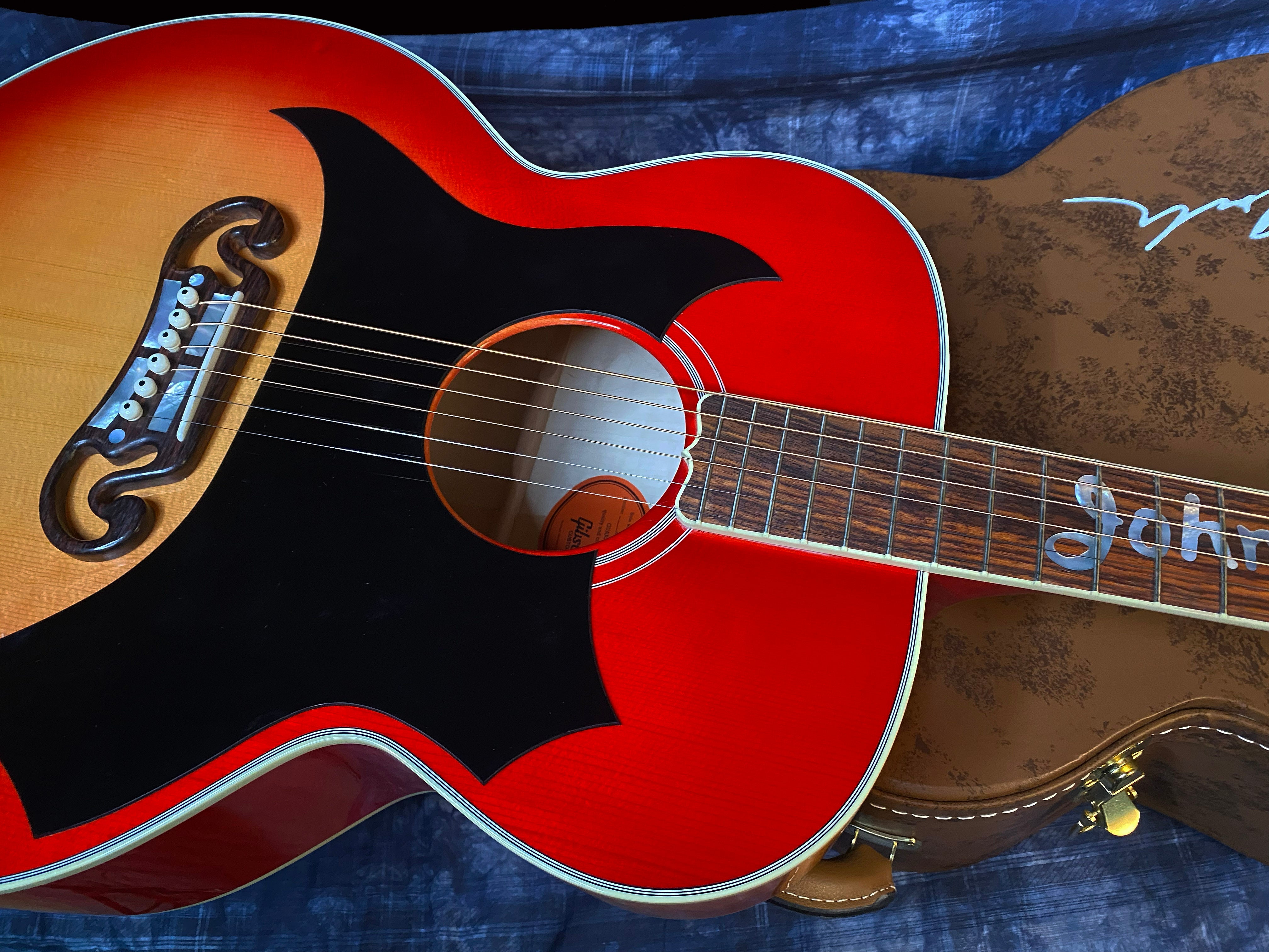 NEW ! 2024 Gibson Acoustic Johnny Cash SJ-200 Acoustic Guitar - Vintage Cherry Sunburst - Custom Shop - Limited Edition - Authorized Dealer - AMJBJC20VCS - G03563