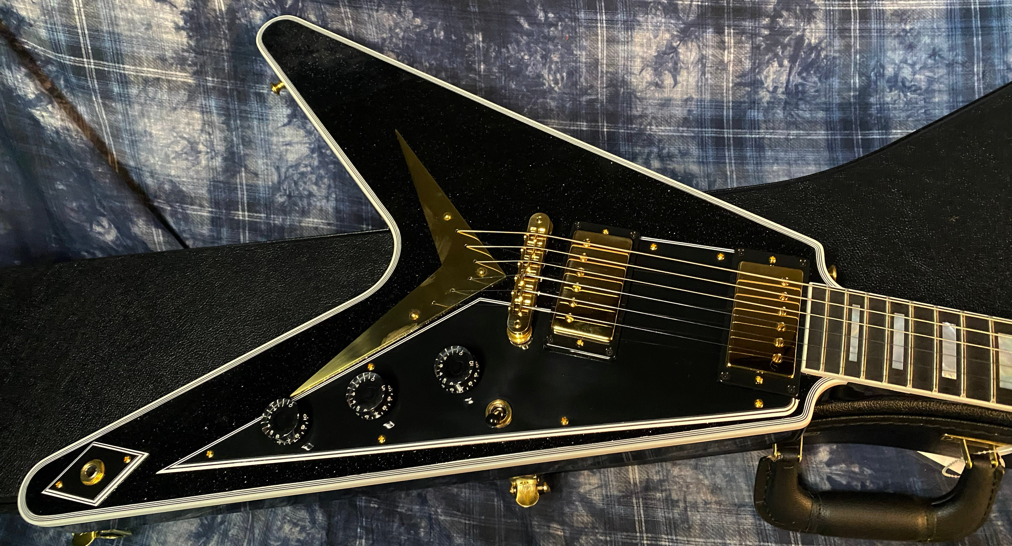 NEW! 2024 Gibson Custom Shop Flying V Custom - Ebony Sparkle - Ebony Board - Authorized Dealer - Ultra RARE! Dealer Select - Only 7.2 lbs - G04157