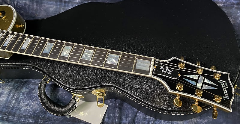 NEW ! 2024 Gibson Special Order Custom Shop Les Paul Custom Dealer Select - Gold Sparkle - Authorized Dealer - 10.4 lbs - G03869