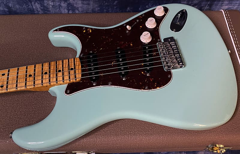 NEW ! 2024 Fender Custom Shop ' 62 Stratocaster Bizarre Guitar Exclusive Flamethrower NOS - Super Limited Edition - Surf Green - AAA Flamed Maple Neck - Authorized Dealer - G03621