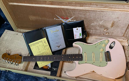 NEW ! 2024 Fender Custom Shop Limited-edition '63 Stratocaster Relic - Super Faded Aged Shell Pink - Authorized Dealer - 7.9 lbs - G03931