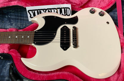 NEW ! 2024 EPIPHONE YUNGBLUD SG JUNIOR - CLASSIC WHITE - In-Stock! Authorized Dealer - 6.6lbs - G03357