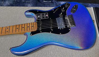 NEW! 2024 Fender 70th Anniversary American Ultra Stratocaster HSS - Amethyst - Authorized Dealer - In-Stock! 8.35lbs G03987