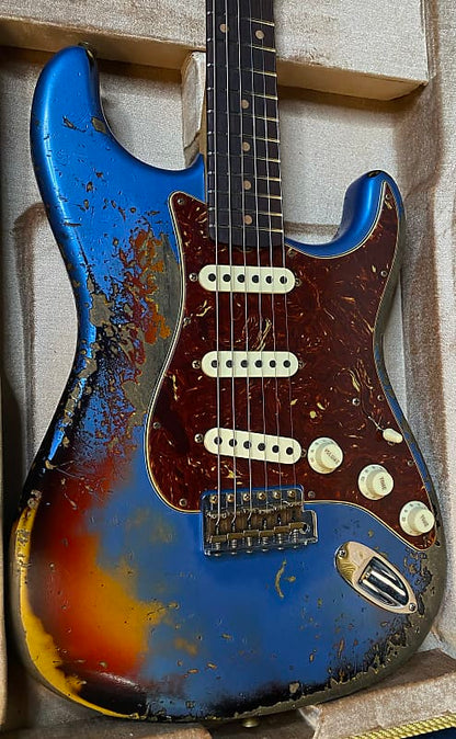 NEW ! 2024 Fender Stratocaster Limited Edition Winter CS Event Baked '60 Super Heavy Relic - Lake Placid Blue Over Sunburst - Authorized Dealer - 7.5lbs - G03929