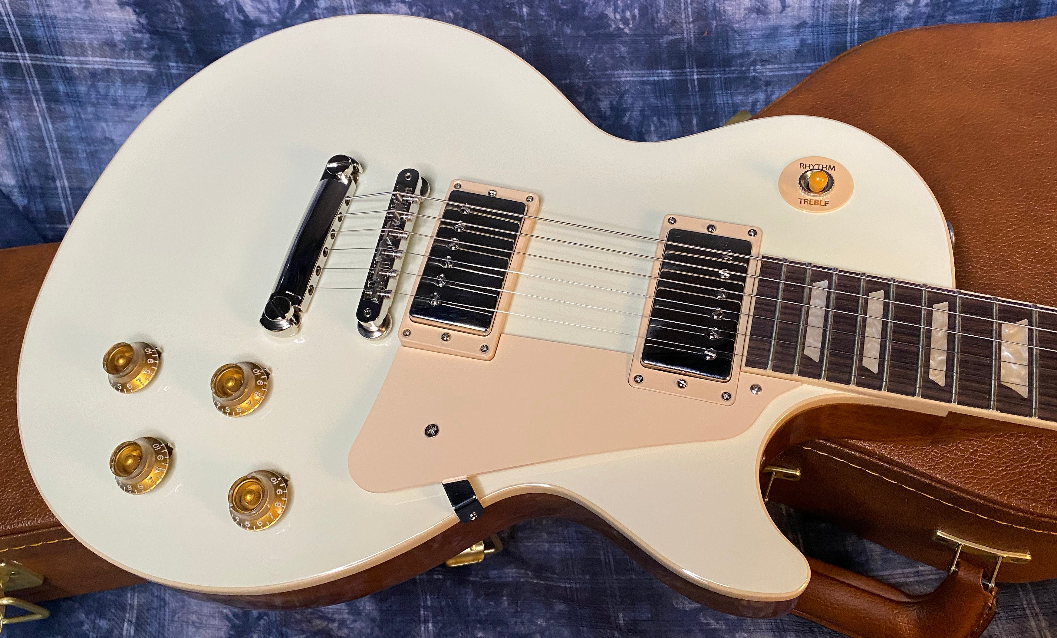 NEW ! 2024 Gibson Les Paul Standard '50s - Classic White Top- Natural Back - Authorized Dealer - In-Stock! 9.2 lbs - G04122