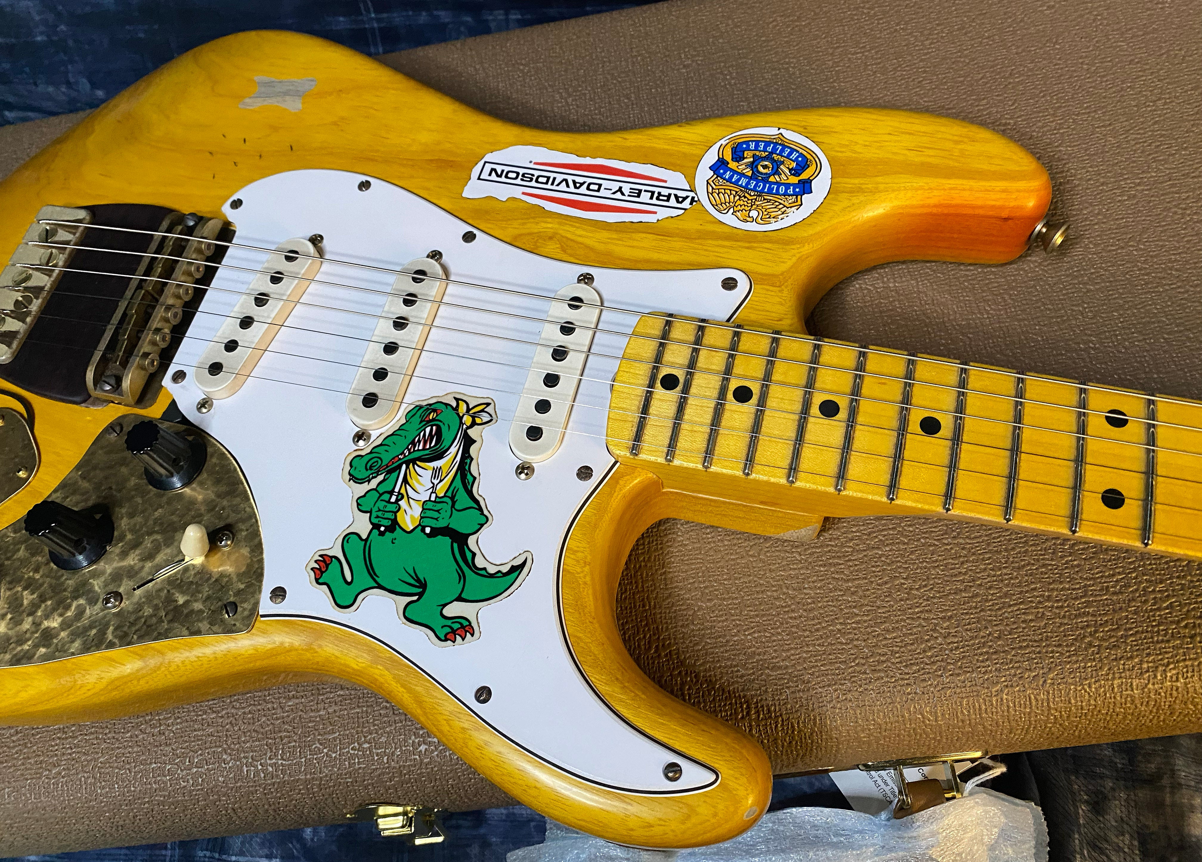 NEW ! 2024 Limited Edition Masterbuilt Austin MacNutt Jerry Garcia Alligator Stratocaster - Authorized Dealer - In-Stock! SOLD OUT EVERYWHERE! Don't Miss This ONE! RARE!!! 7.6lbs