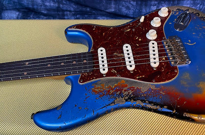 NEW ! 2024 Fender Stratocaster Limited Edition Winter CS Event Baked '60 Super Heavy Relic - Lake Placid Blue Over Sunburst - Authorized Dealer - 7.5lbs - G03929