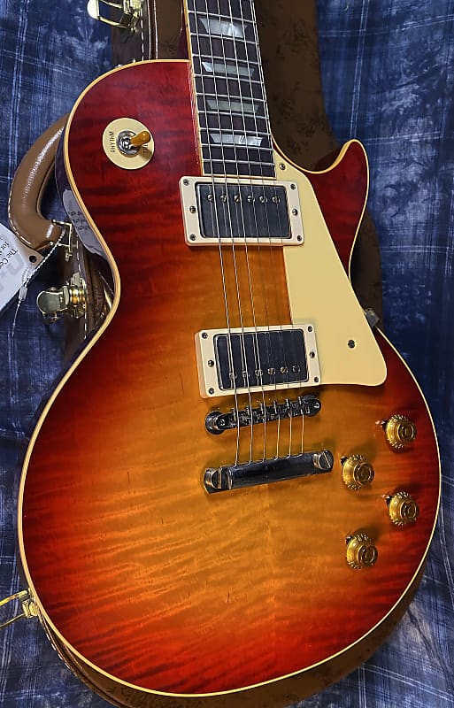 NEW ! 2024 Gibson Custom Shop 1959 Les Paul Factory Burst - Authorized Dealer - Hand Picked Monster Flame / Quilt Top ! WOW - VOS - 8.7 lbs - G03719