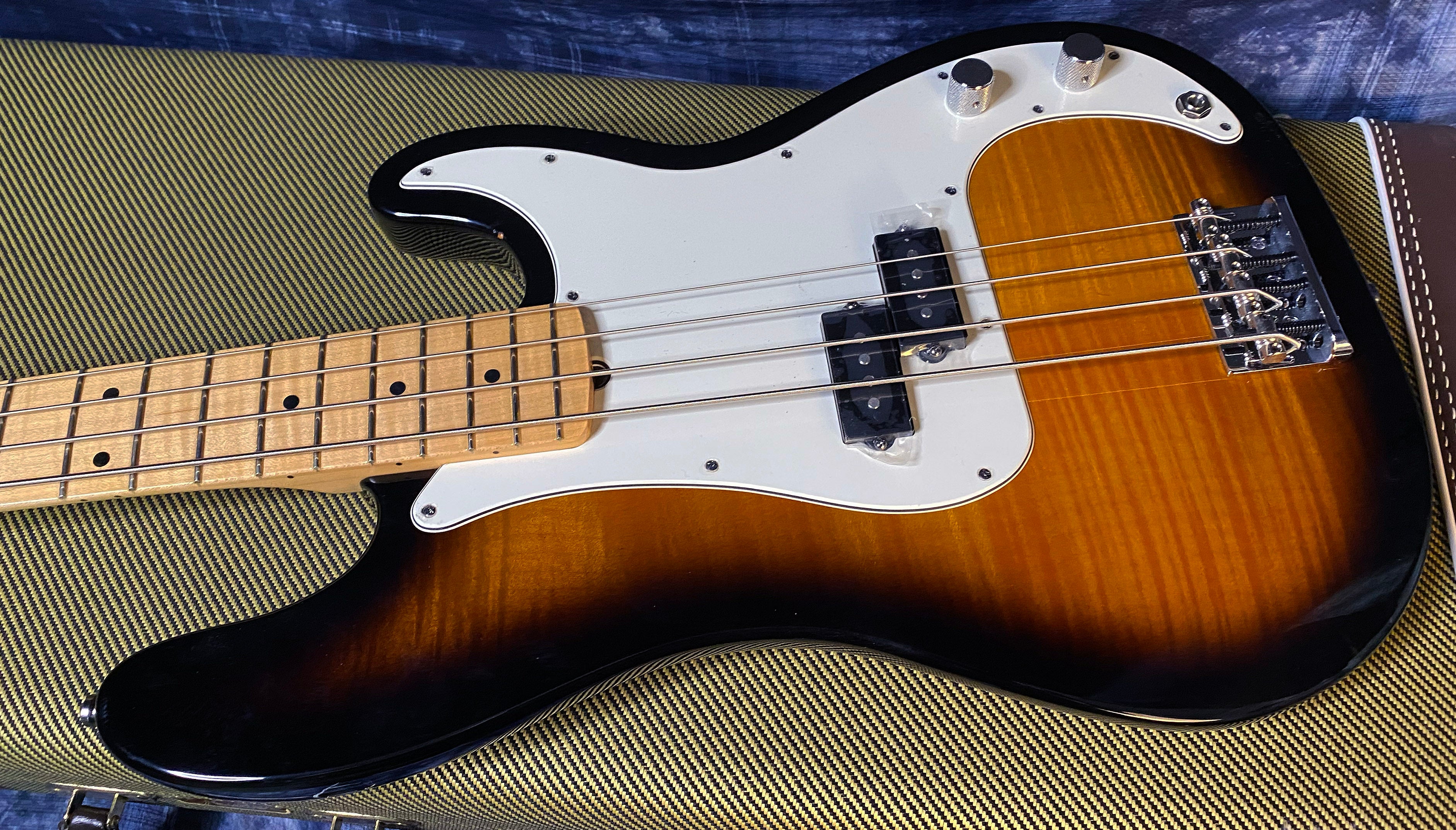 MINTY! 2012 Fender American Select Precision Bass - Flamed Maple Top - From our Vintage Vault - 8.4lbs - Serial #US12182168