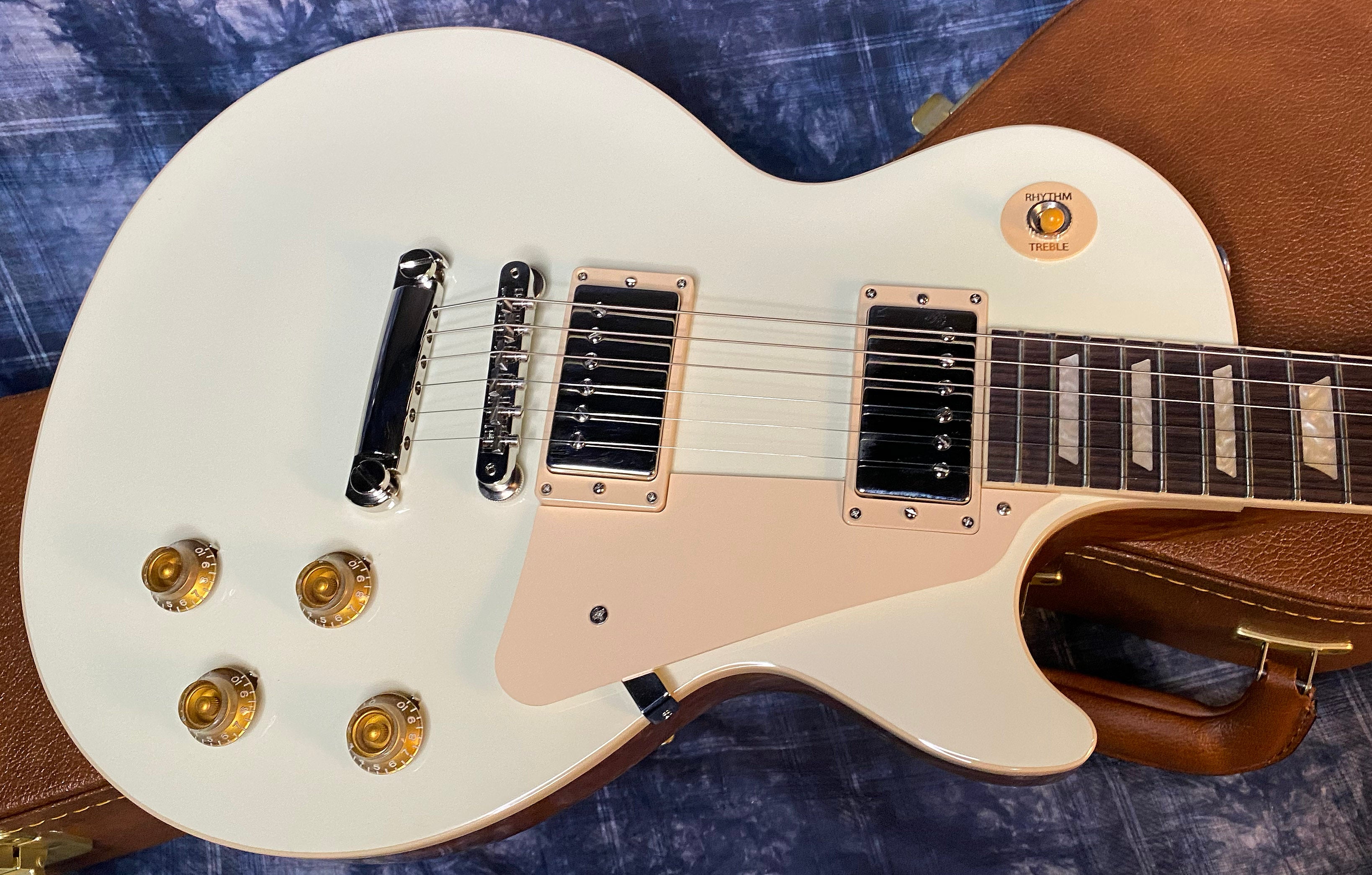 NEW ! 2024 Gibson Les Paul Standard '50s - Classic White Top- Natural Back - Authorized Dealer - In-Stock! 9.2 lbs - G04122