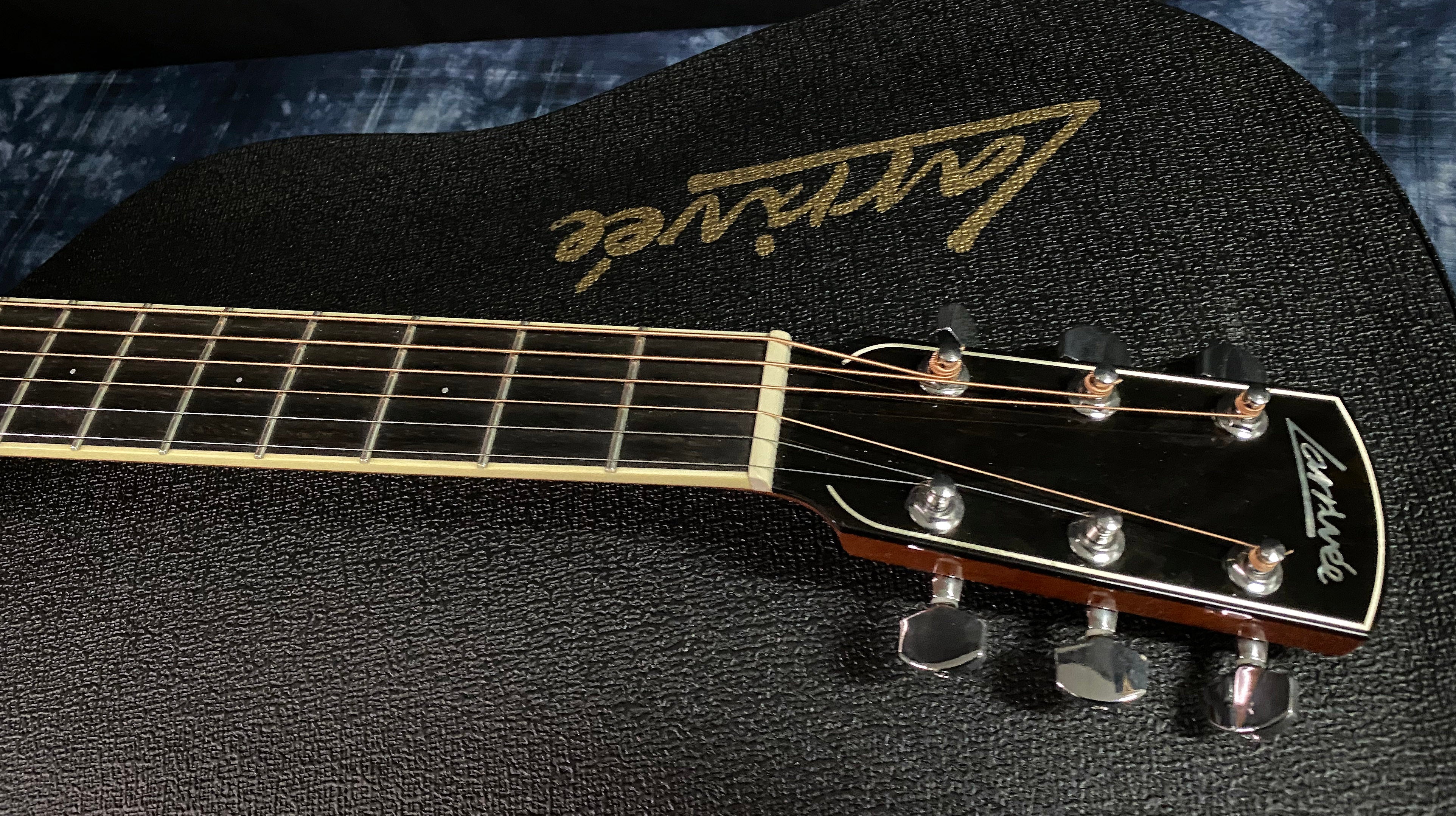 NEW Old Stock! 2005 Larrivee LV-09 SE Museum Quality Koa & Bear Claw Spruce Top - Authorized Dealer - From Our Vault - SUPER RARE! Serial # 53283