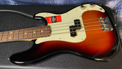 NEW OLD STOCK ! 2017 Fender American Professional Series Precision Bass - Sunburst - Authorized Dealer - Serial #17111899 - From our Vault