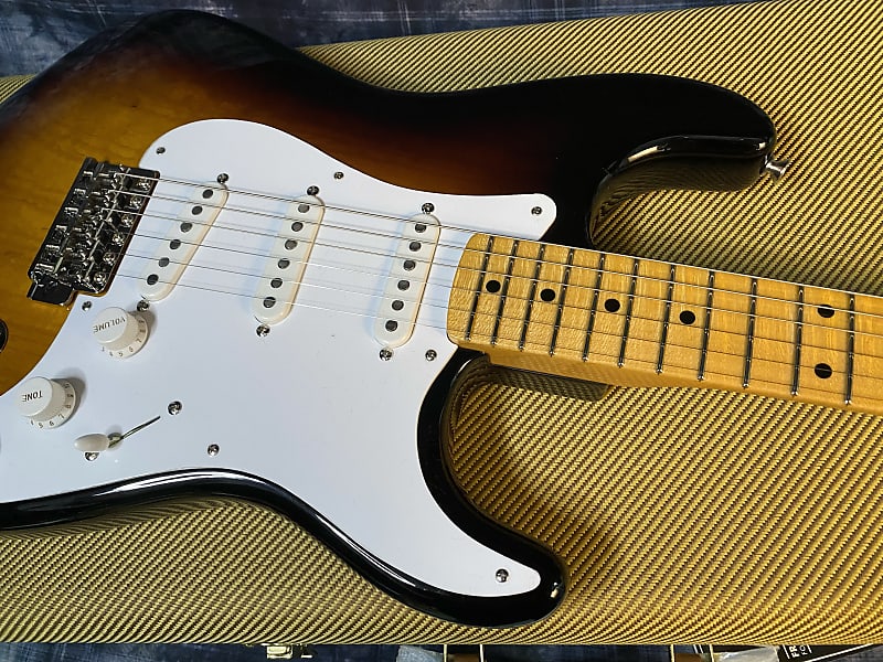 NEW! 2024 Fender Limited Edition 70th Anniversary 1954 Stratocaster NOS • 1-Piece Quartersawn Maple Neck Fingerboard • Wide-Fade 2-Color Sunburst • Authorized Dealer • G04086